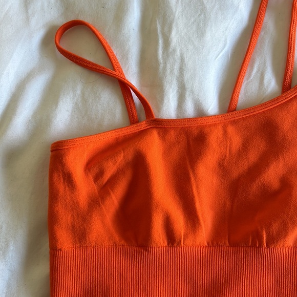 Alo Yoga SMALL Offset Bralette - Tangerine - Picture 4 of 7